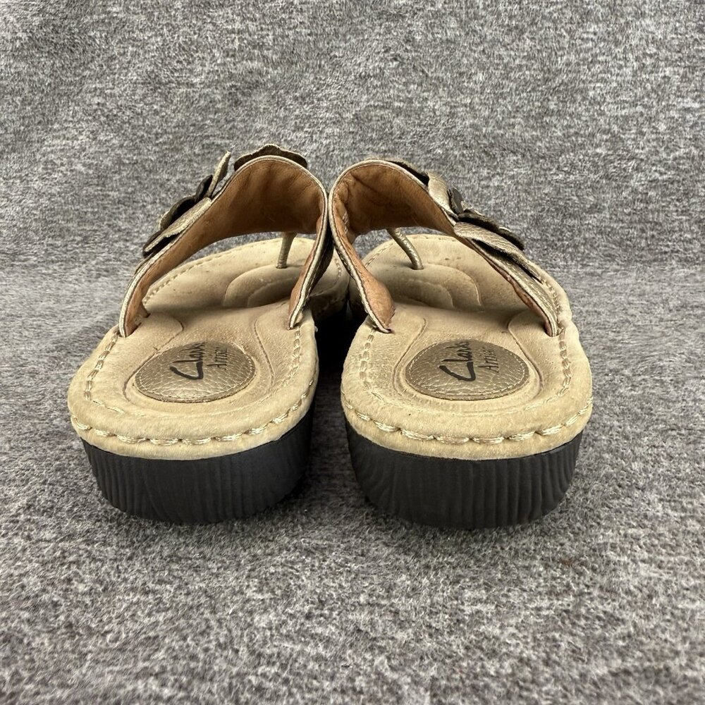 ✅ Womens 8.5M Clarks Artisan Thong Wedge Sandals Flower Detail Gold/Brown - Picture 8 of 10